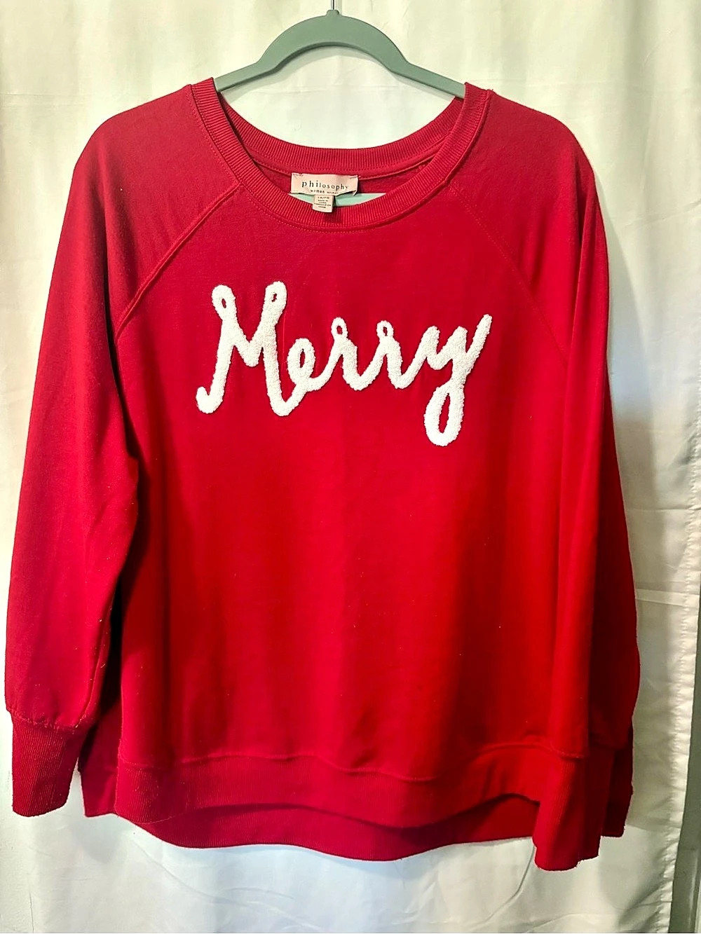 philosophy Merry Graphic Sweatshirt in Red Size 1X